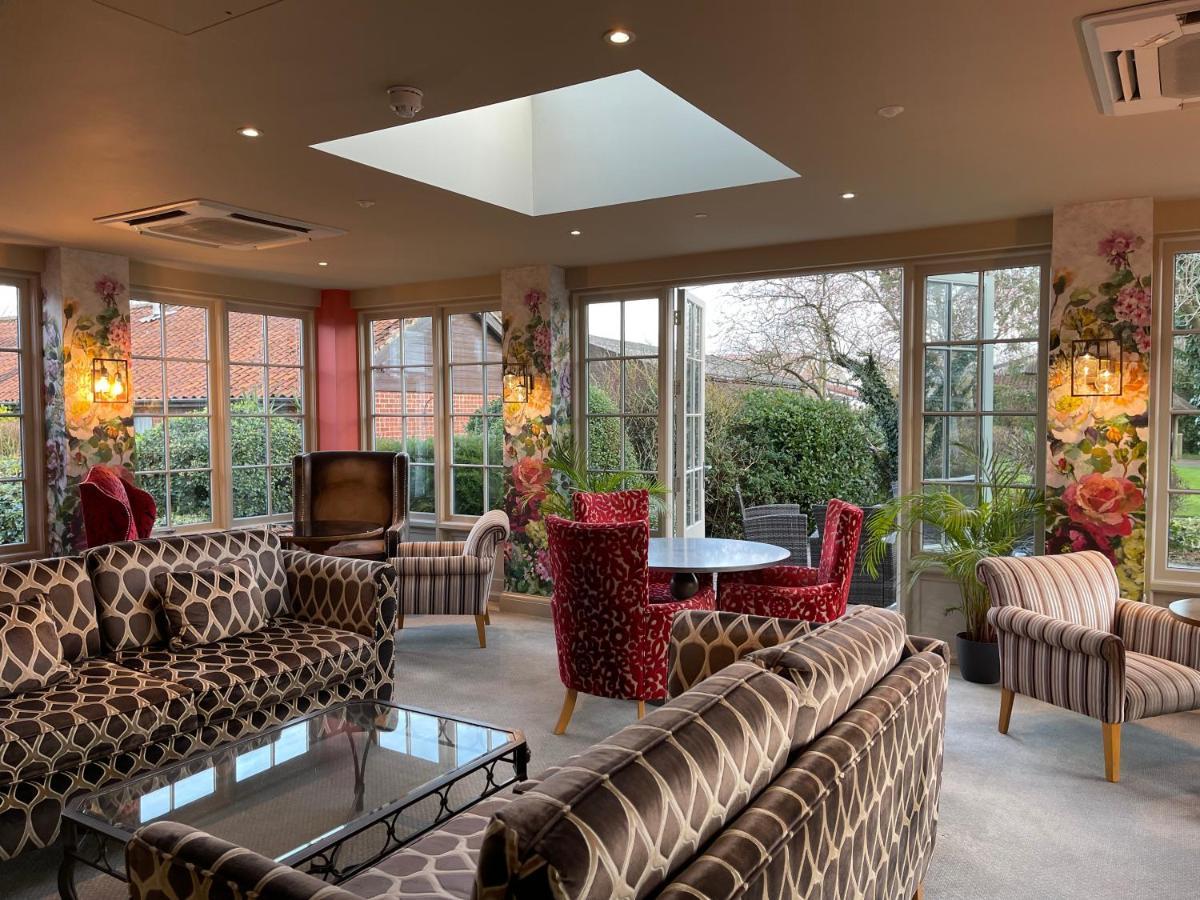 Hethersett  Park Farm Hotel מראה חיצוני תמונה