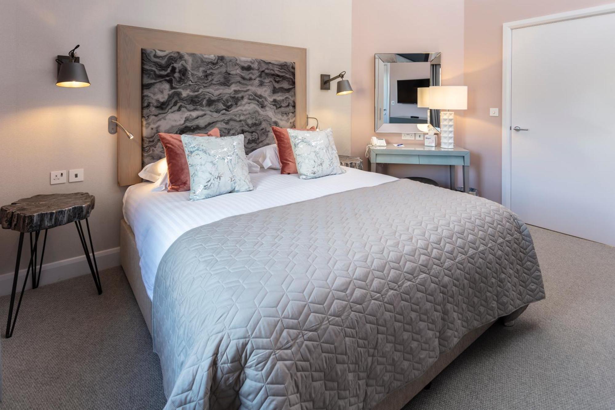 Hethersett  Park Farm Hotel מראה חיצוני תמונה